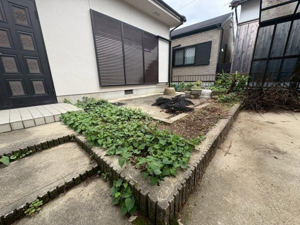 和歌山市楠本　中古戸建の庭