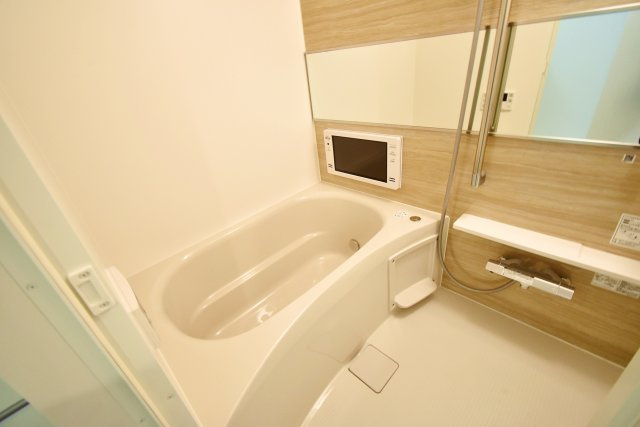 プレジオさくら夙川の浴室