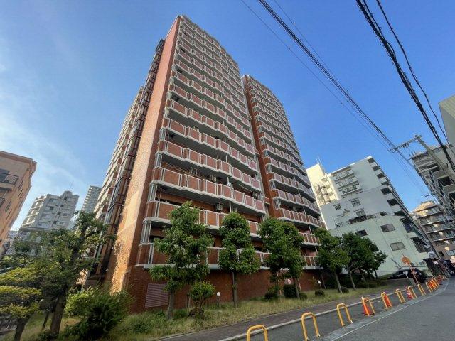 ライオンズマンション灘南の外観