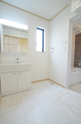 【洗面所】 | 綾瀬市深谷中1丁目　新築戸建て　全3棟【仲介手数料無料】