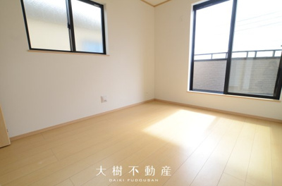 【洋室】 | 綾瀬市深谷中1丁目　新築戸建て　全3棟【仲介手数料無料】 | 2階　洋室2（6.0帖）