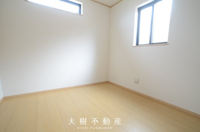 【洋室】 | 綾瀬市深谷中1丁目　新築戸建て　全3棟【仲介手数料無料】 | 2階　洋室3（5.25帖）