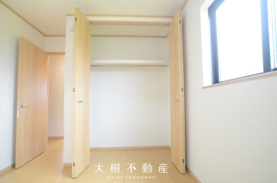 【洋室】 | 綾瀬市深谷中1丁目　新築戸建て　全3棟【仲介手数料無料】 | 2階　洋室4（5.25帖）クローゼット