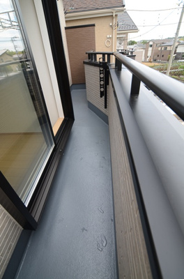 【バルコニー】 | 綾瀬市深谷中1丁目　新築戸建て　全3棟【仲介手数料無料】