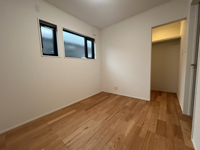 仲介手数料不要！東根市神町東三丁目B棟の洋室|洋室①