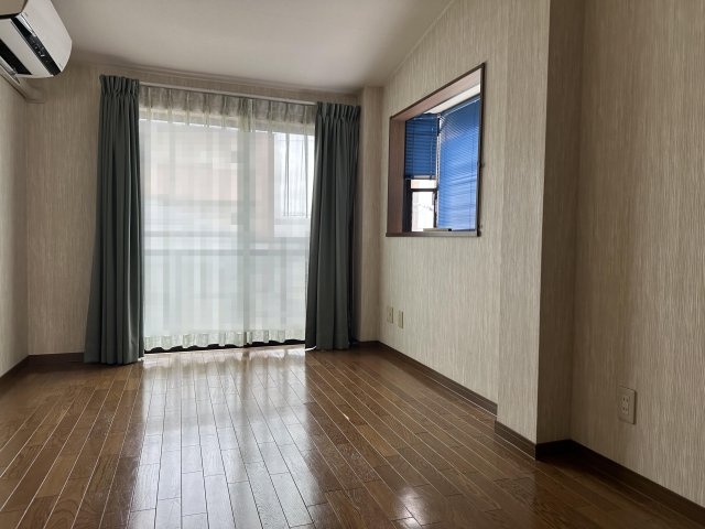 【洋室】 | 高知市高須３丁目 | ３階