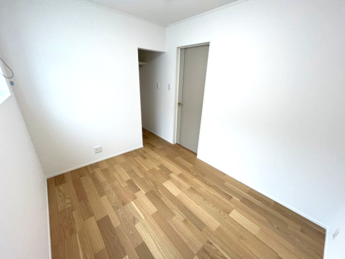 仲介手数料不要！東根市神町東三丁目C棟の洋室|洋室②