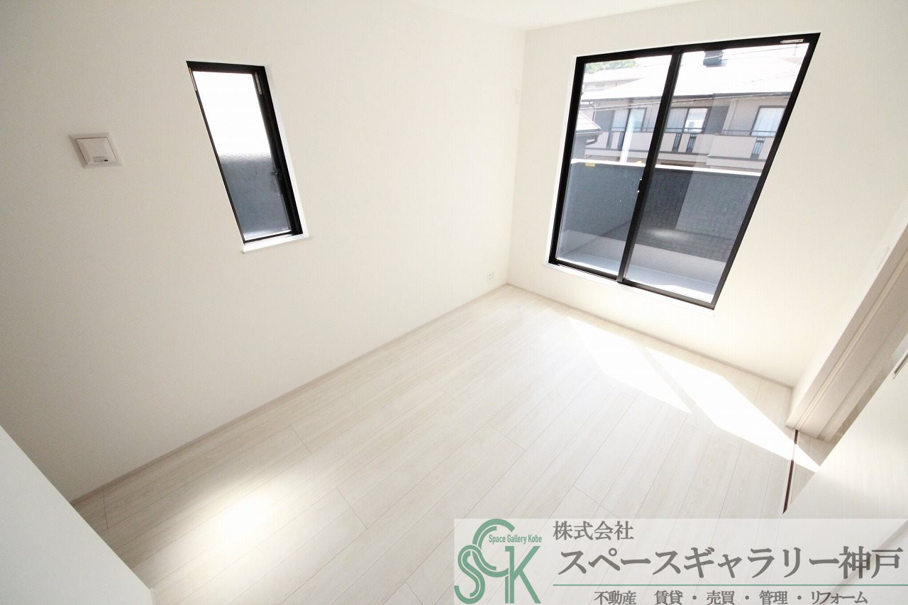 神陵台9丁目戸建の寝室