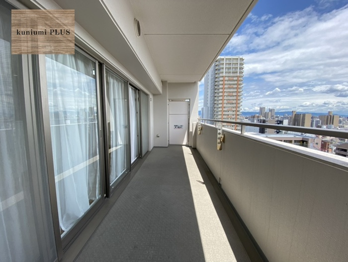 ローレルコート都島・高倉のバルコニー