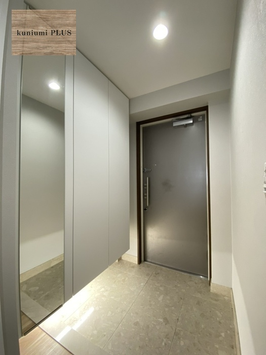 ローレルコート都島・高倉の玄関