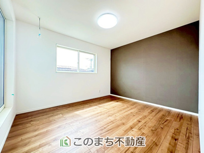 【洋室】 | ワイウッドコート宇都宮市兵庫塚第1期　2号棟 | 陽光がふんだんに降り注ぐお部屋です。陽だまりの空間で、プライベートなお家時間も快適にお過ごしいただけます♪
