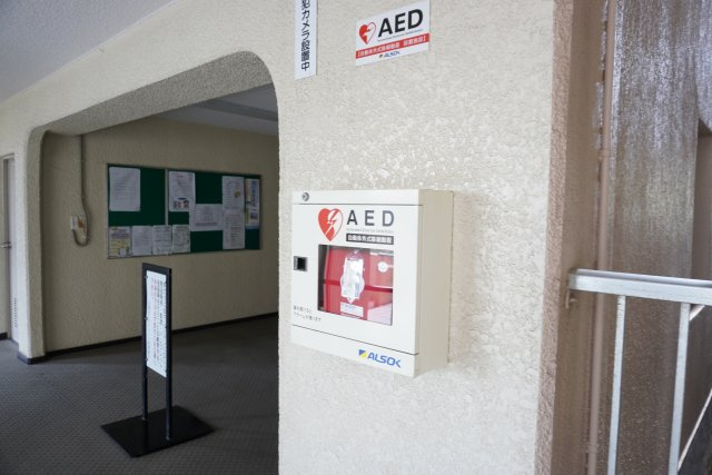 北越谷スカイハイツ1号棟のエントランス|ADE