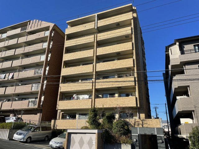 吹田市佐井寺３丁目の賃貸マンション