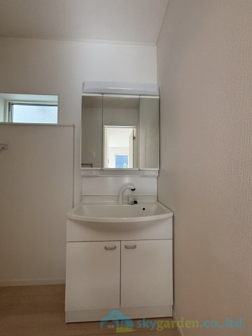 秦野市曽屋第27　新築戸建　全3棟2号棟の独立洗面台