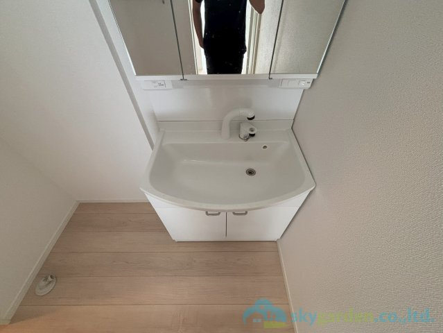 秦野市曽屋第27　新築戸建　全3棟2号棟の独立洗面台