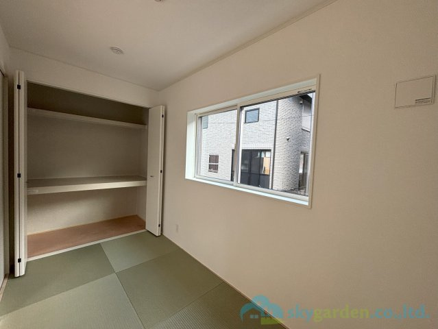 秦野市曽屋第27　新築戸建　全3棟2号棟の和室