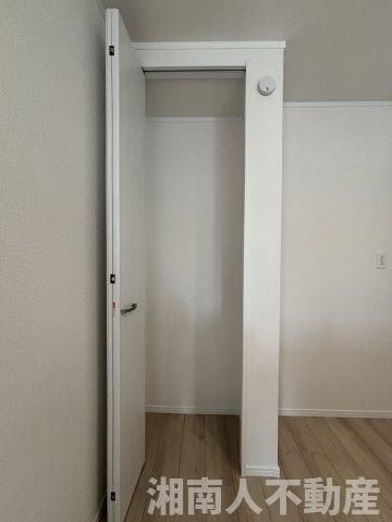 茅ヶ崎市松が丘１丁目新築戸建ての収納|こまごまとしたものを収納できそうですね