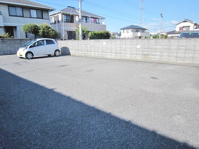 サンプレタ大畑の駐車場