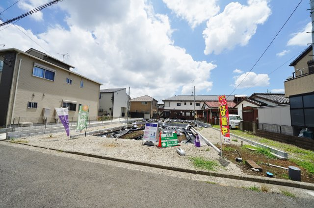 【横浜市瀬谷区相沢4丁目28-7全3棟新築戸建て】★仲介手数料無料★（瀬谷小学校・瀬谷中学校）の外観