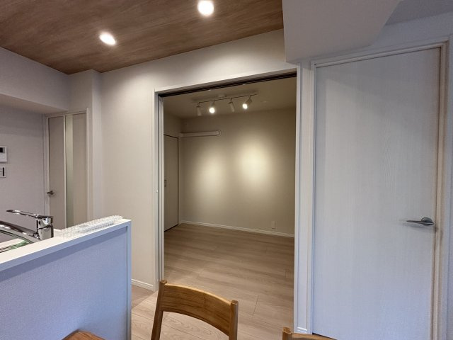 迦葉三鷹マンションの居間・リビング