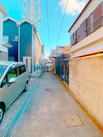 【外観】 | 〇●平塚市御殿1丁目 売地●〇 | ご家族全員の自転車が置けるゆとりあるスペース