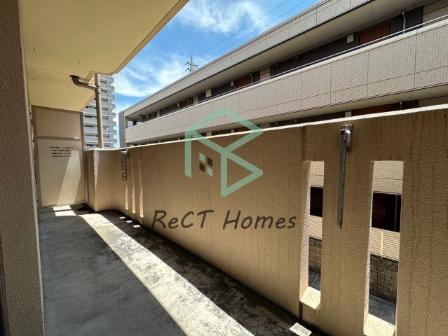 姫路市栗山町の賃貸マンションのバルコニー