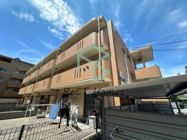 姫路市栗山町の賃貸マンションの外観