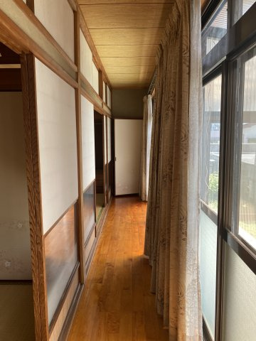 大明丘1丁目　中古戸建てのその他|縁側です。陽当たり良好です。