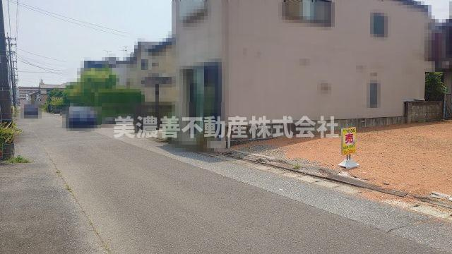 ６５３４５　岐阜市福光東土地の前面道路含む現地写真