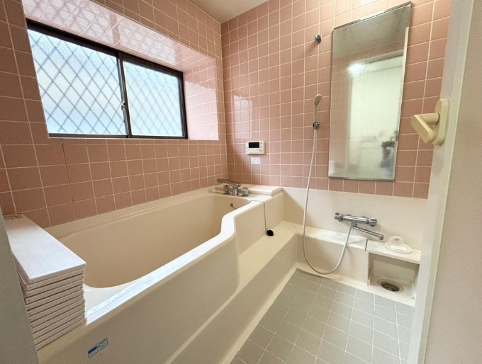 明石市大久保町大窪の浴室