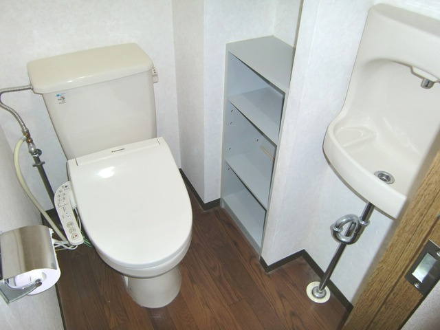 ライオンズマンション灘南のトイレ|ウォシュレット
