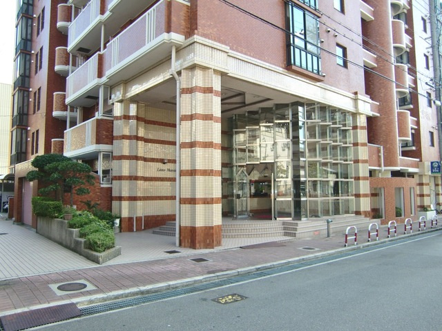 ライオンズマンション灘南の外観