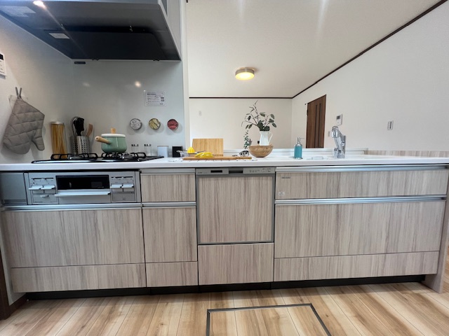 【キッチン】 | 藤沢市下土棚　戸建て | コンパクトなキッチンで掃除もラクラク