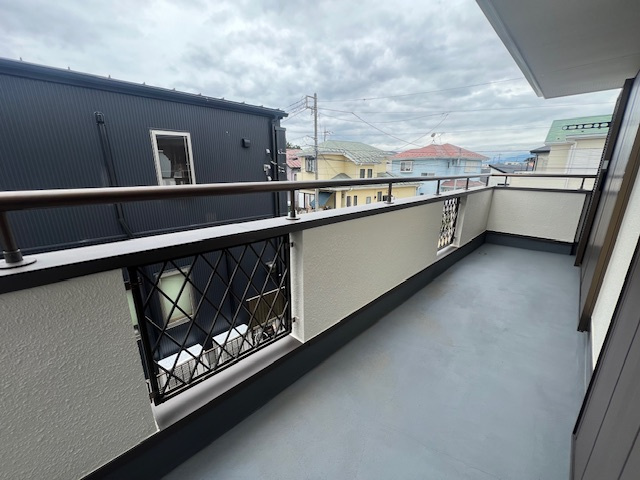 【バルコニー】 | 藤沢市下土棚　戸建て | 落ち着いた時間を過ごせるバルコニーです