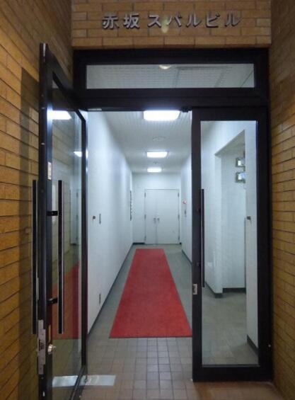 赤坂スバルビルのエントランス|エントランスです