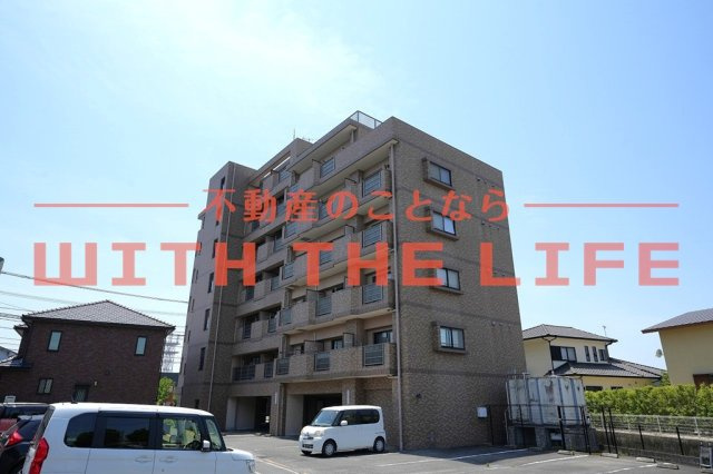 【10,000円キャッシュバック対象物件】の外観|落ち着いた雰囲気の外観です