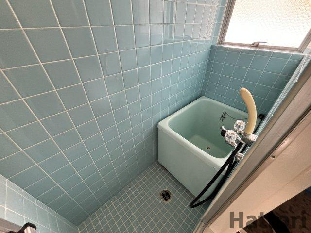 栄穂マンションの浴室