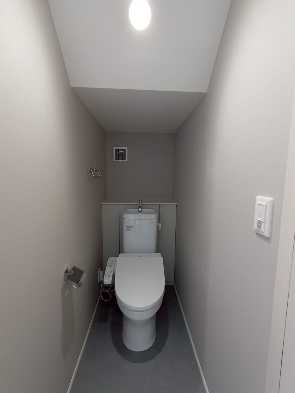 Casa ExcelenteⅣのトイレ