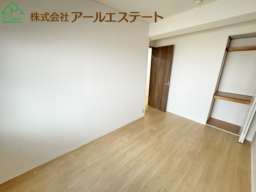 ネオハイツ姫路アメティ228　山陽電鉄「西飾磨駅」徒歩15分の子供部屋