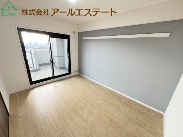 ネオハイツ姫路アメティ228　山陽電鉄「西飾磨駅」徒歩15分の洋室