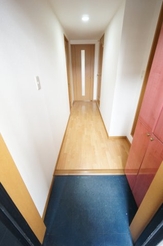 ゼファーシャン・ティオン蘇我壱番館の玄関|当日の見学大歓迎！
※すべて同タイプのお写真です