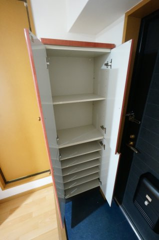 ゼファーシャン・ティオン蘇我壱番館の収納|オンライン対能応可！