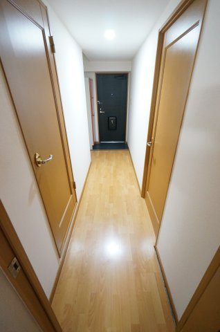 ゼファーシャン・ティオン蘇我壱番館の玄関|オンライン対能応可！