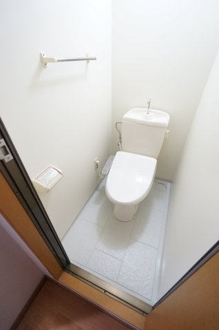 ゼファーシャン・ティオン蘇我壱番館のトイレ|初期費用ご相談ください！