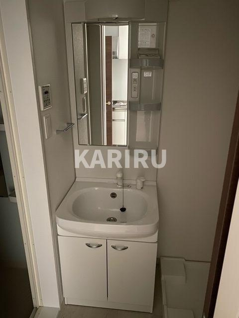 F asecia TINOの洗面所