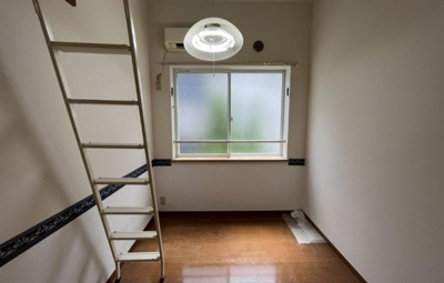 【洋室】 | シエスタチャペル