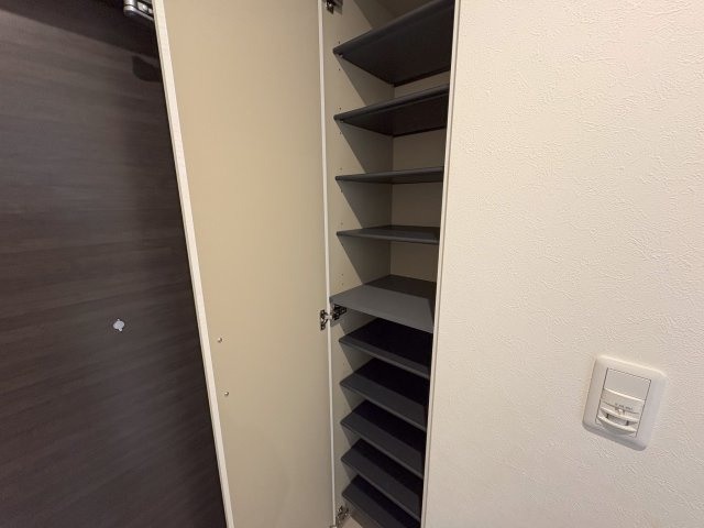 ウエンズ阿波座西の収納