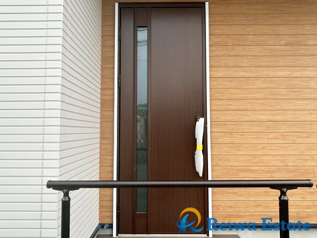 新築戸建　茅ヶ崎市赤羽根の玄関