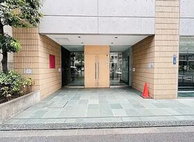 センチュリーハイツ御徒町モダニカのエントランス