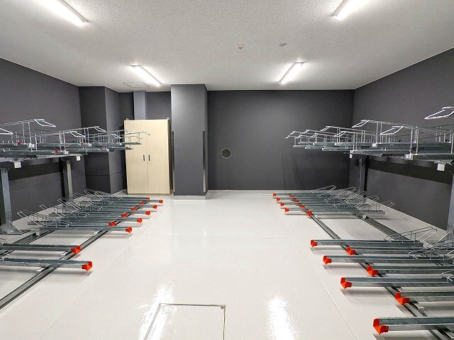 ミリアレジデンス浅草橋Ⅱの設備|屋内の自転車置場です